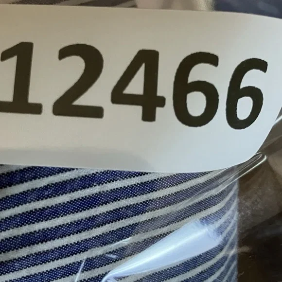 Talbots Pants Womens Size 14 Blue White Pinstripes Cotton Stretch Pocket Cropped - Picture 11 of 11